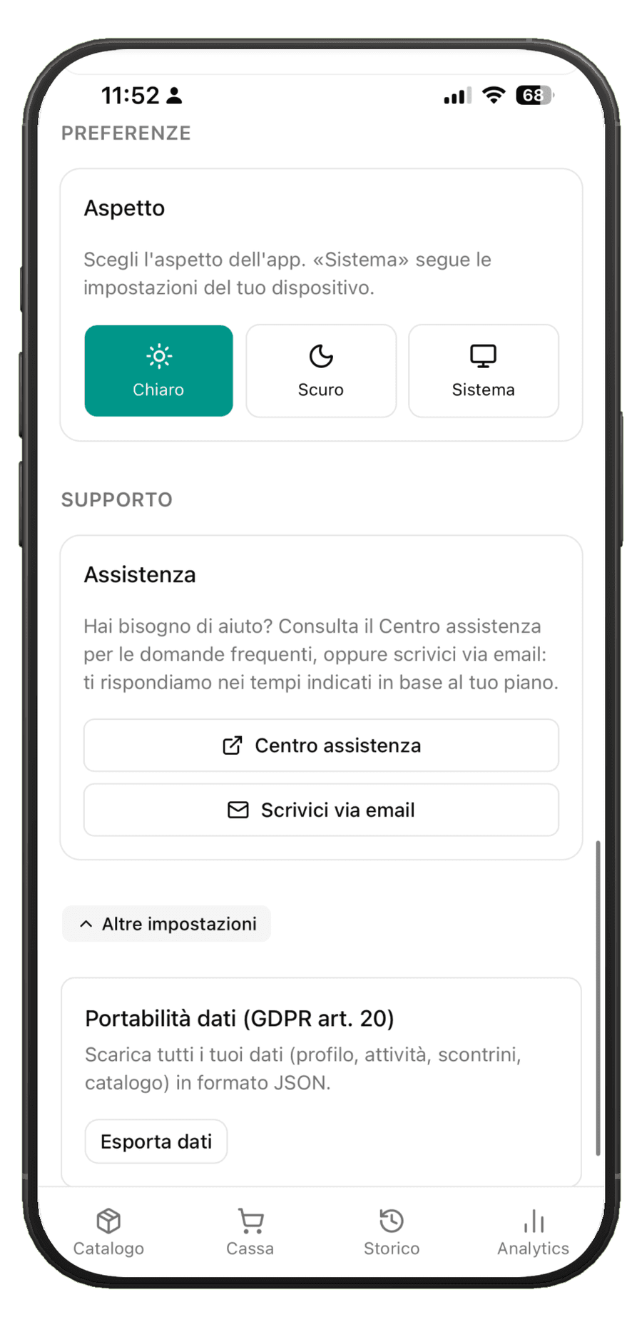 Schermata Impostazioni con la sezione Assistenza: Centro assistenza e Scrivici via email